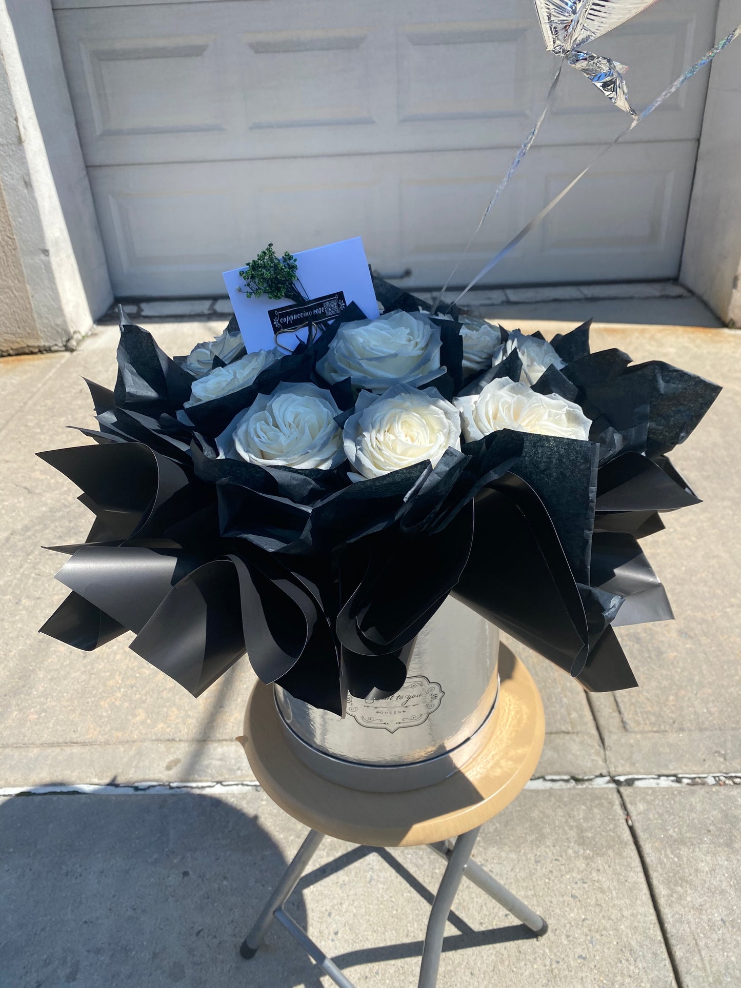 Grey rose box
