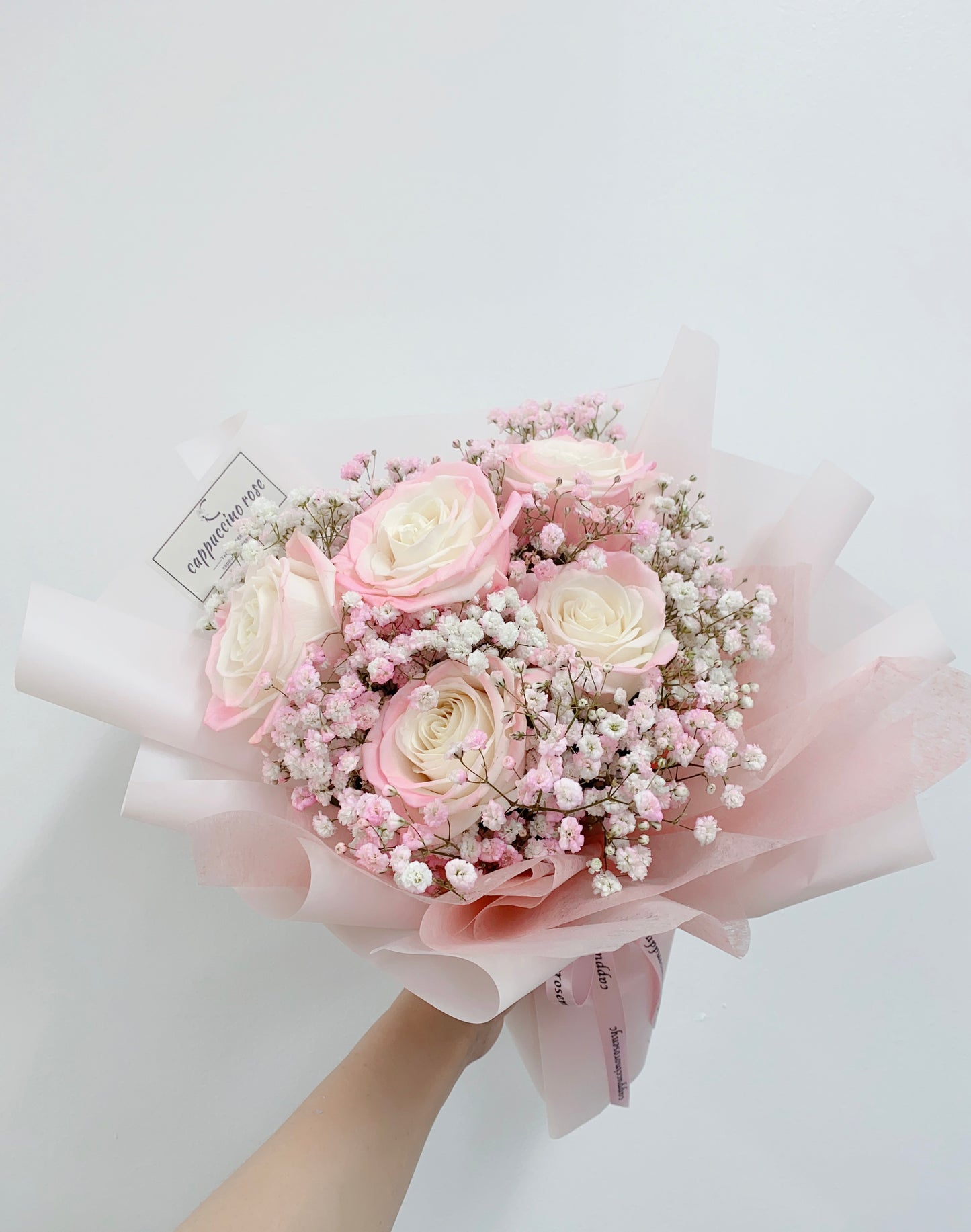 5  rose with baby's breath